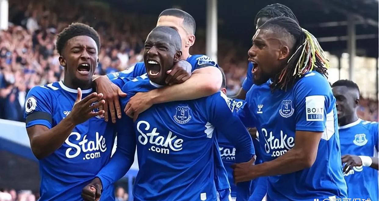 英超意甲西甲联赛深度预测：埃弗顿赫罗纳稳操胜券，维罗纳乌迪内斯悬念重重